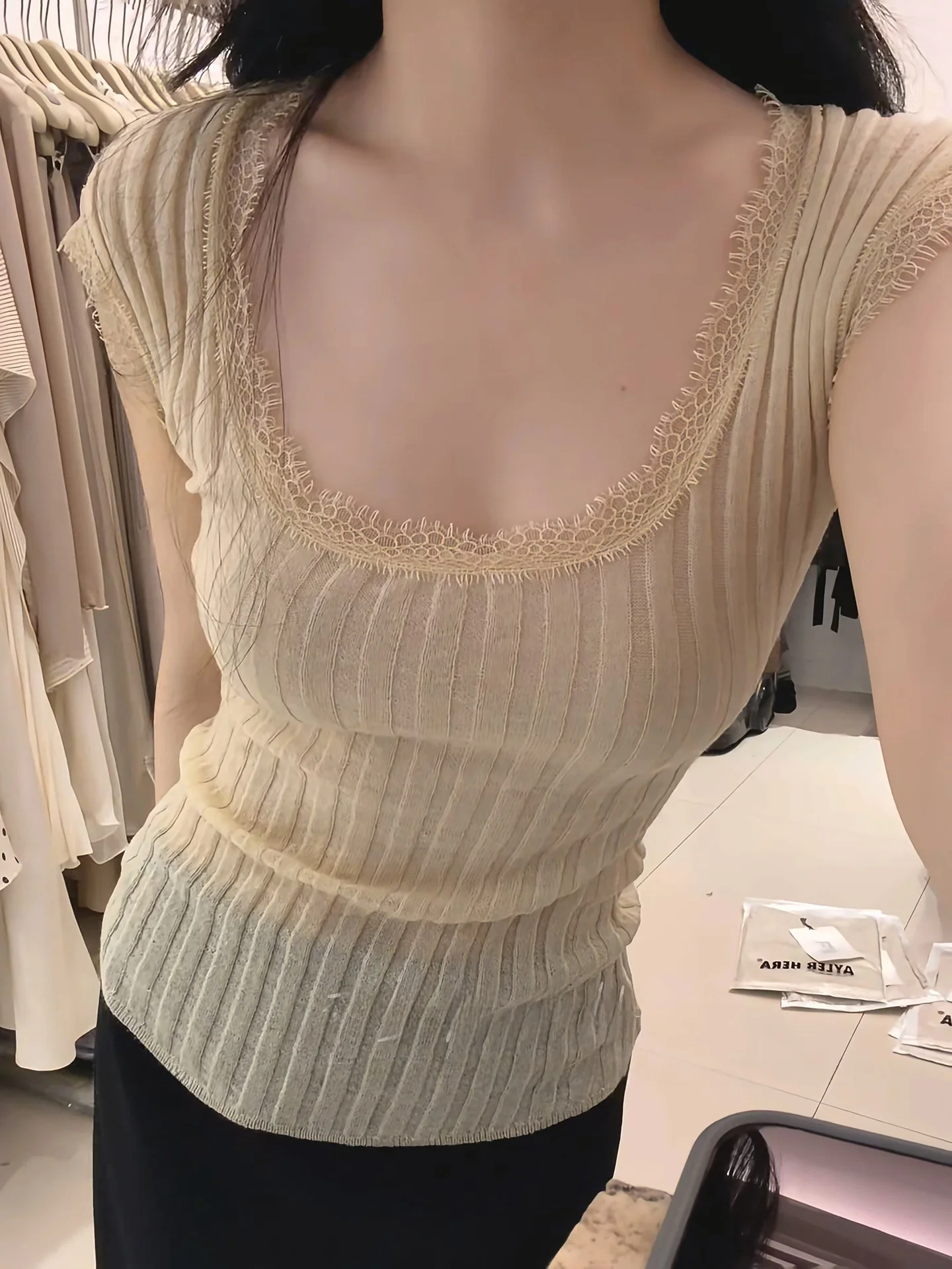 Pure Desire Lace Trim Splice Square Collar Thin Knitted Sweater Women Slimming Versatile Little Flying Sleeve Top
Pure Desire Lace Trim Splice Square Collar Thin Knitted Sweater Women Slimming Versatile Little Flying Sleeve Top