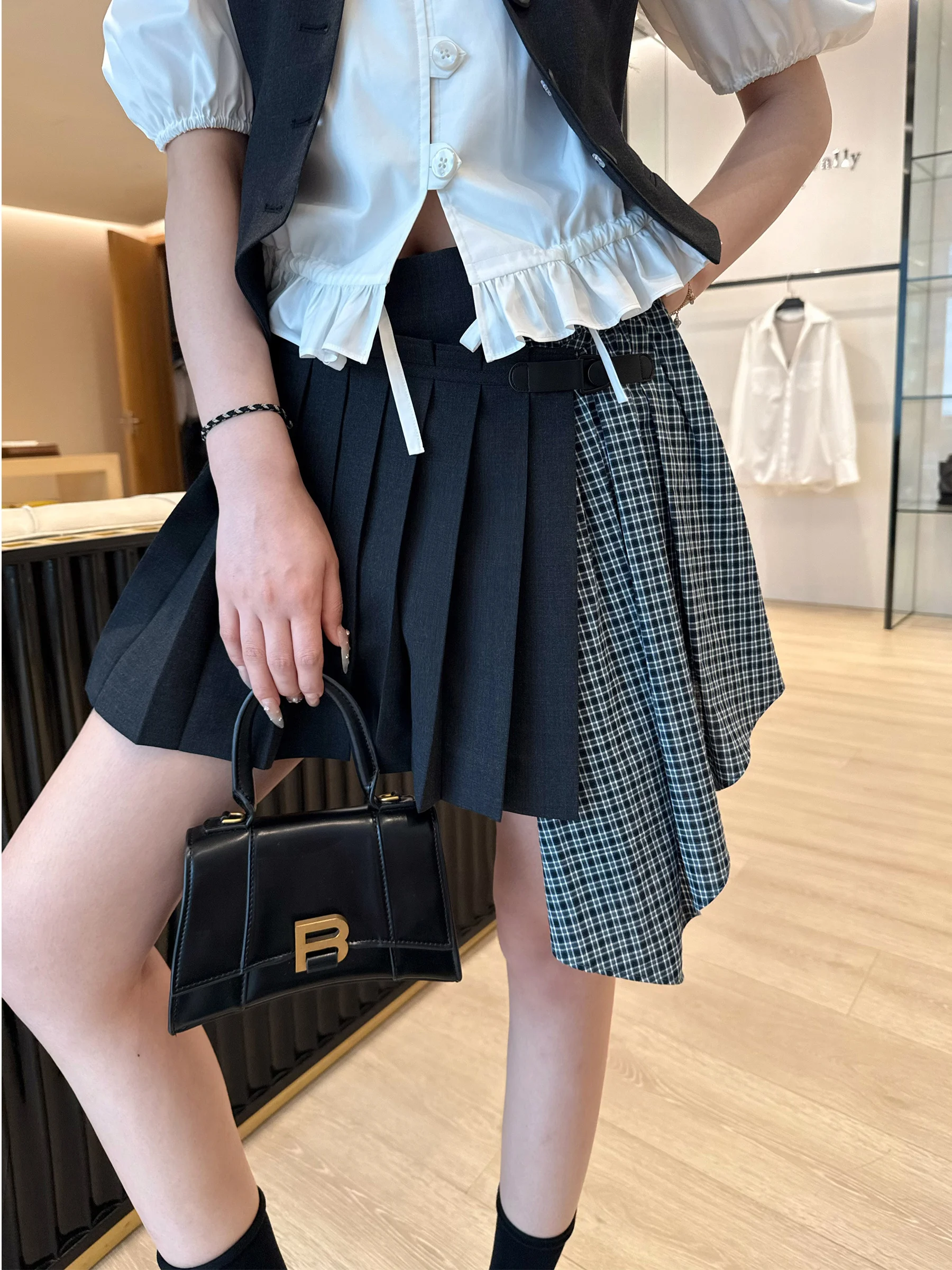 Шерстяная юбка в клетку Nancy Cavally с высокой талией, асимметричным дизайном, повседневная модная женская юбка с внутренними шортиками
Шерстяная юбка в клетку Nancy Cavally с высокой талией, асимметричным дизайном, повседневная модная женская юбка с внутренними шортиками