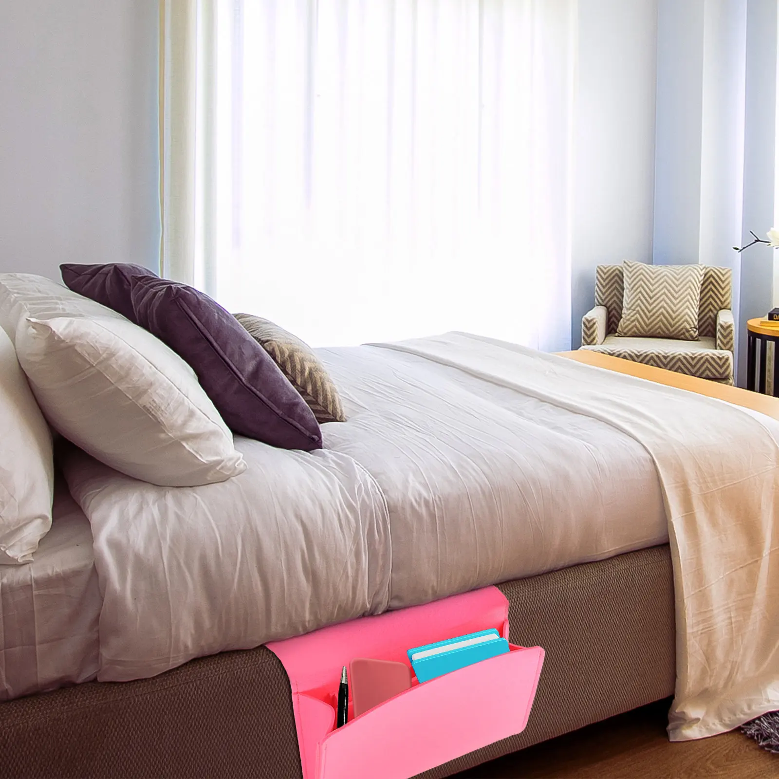 Felt Bedside Storage Organizer Minimalist Modern Space-Saving Bedside Pocket Holder for Laptop Tablet Phone Remote Magazine
Felt Bedside Storage Organizer Minimalist Modern Space-Saving Bedside Pocket Holder for Laptop Tablet Phone Remote Magazine