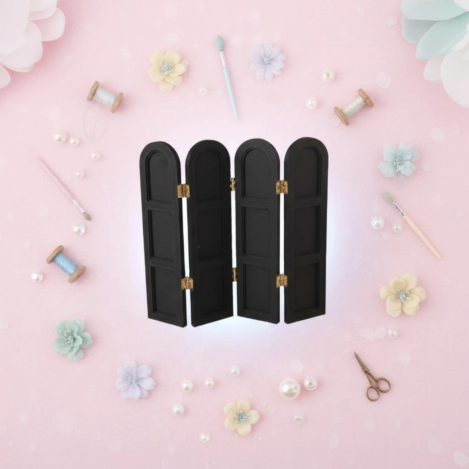 Dollhouse Folding Screen Realistic Miniature Folding Screen Mini Room Divider Lightweight Long-Lasting for Children
Dollhouse Folding Screen Realistic Miniature Folding Screen Mini Room Divider Lightweight Long-Lasting for Children