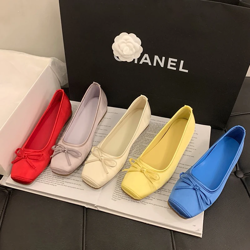 Women's Ballet Flat Shoes Spring Summer 2026 New Style Mary Jane Evening Shoes with Skirts Increased Height Inner Design
Women's Ballet Flat Shoes Spring Summer 2026 New Style Mary Jane Evening Shoes with Skirts Increased Height Inner Design