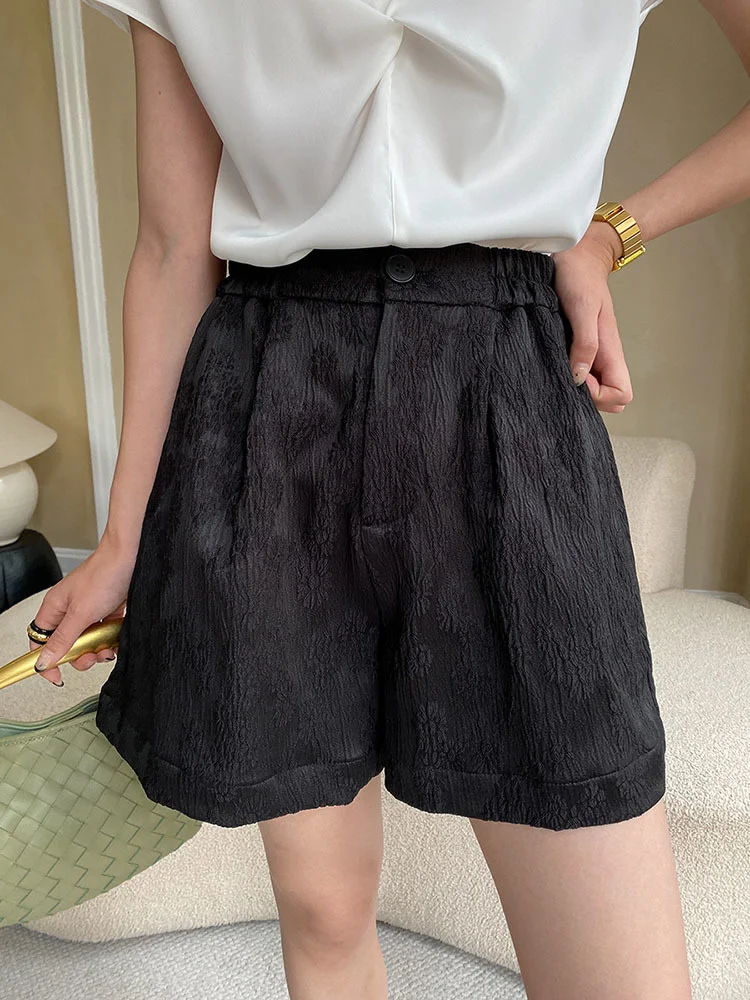 Women Black Embroidered Brief Wide Leg Shorts New High Waist Loose Fit Trousers Casual Fashion Spring Summer O078
Women Black Embroidered Brief Wide Leg Shorts New High Waist Loose Fit Trousers Casual Fashion Spring Summer O078