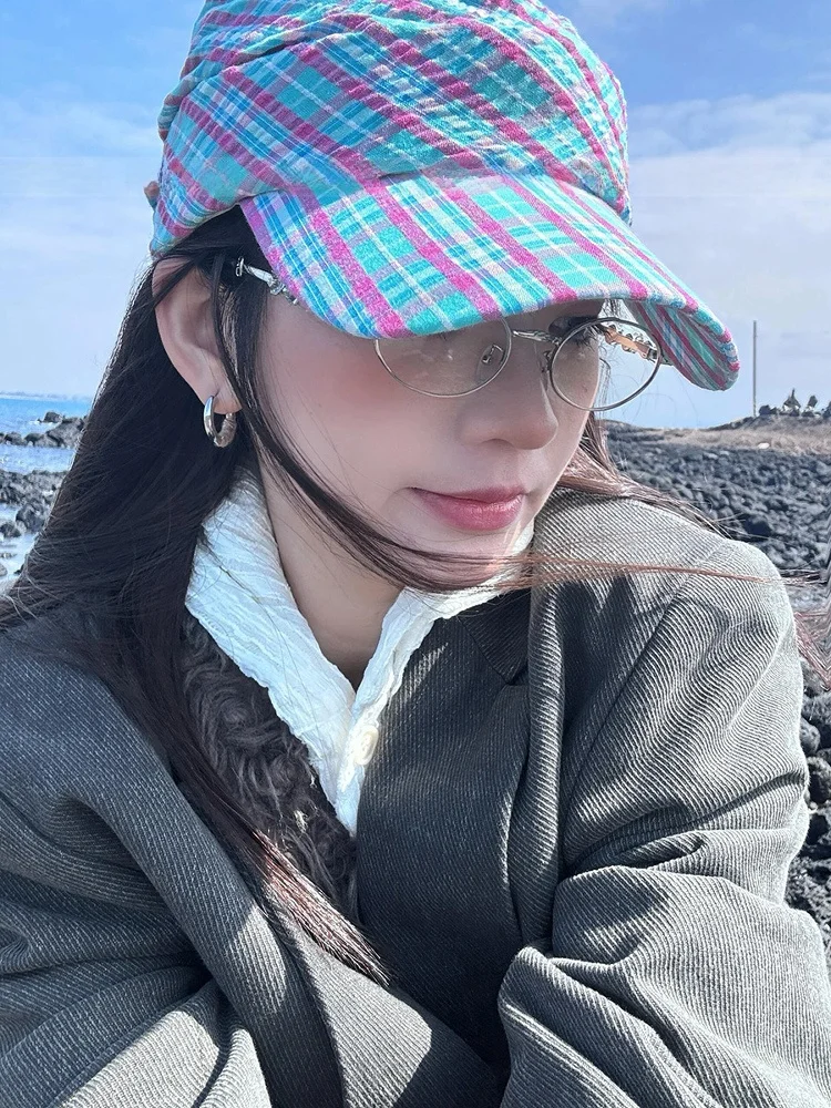 Trendy Plaid e Scarf Hat Women's Spring Summer Casual Sun Protection Headscarf Cap Wide Brim Buet Hat for Bloggers
Trendy Plaid e Scarf Hat Women's Spring Summer Casual Sun Protection Headscarf Cap Wide Brim Buet Hat for Bloggers