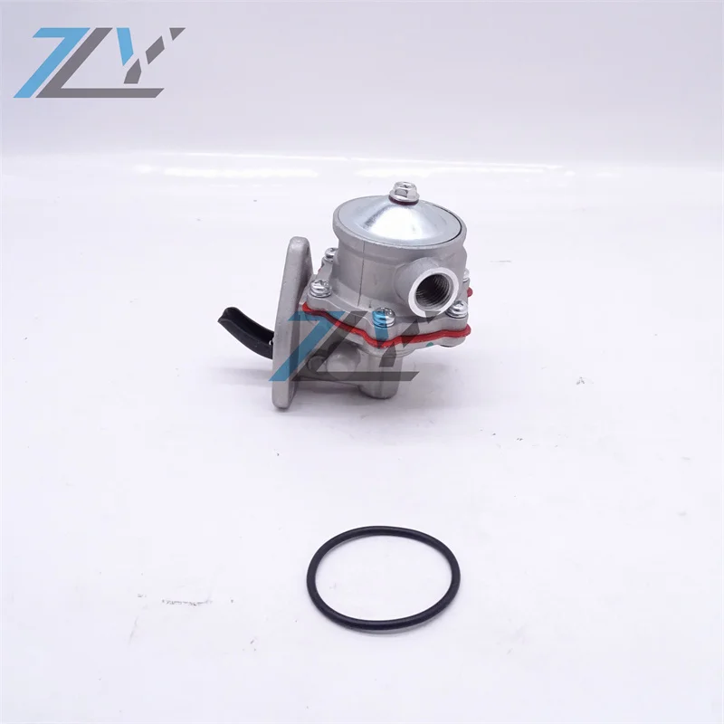 04231021 fuel transfer pump is suitable for F2L912 F3L912 F4L912 F5L912 F6L912 engines
04231021 fuel transfer pump is suitable for F2L912 F3L912 F4L912 F5L912 F6L912 engines