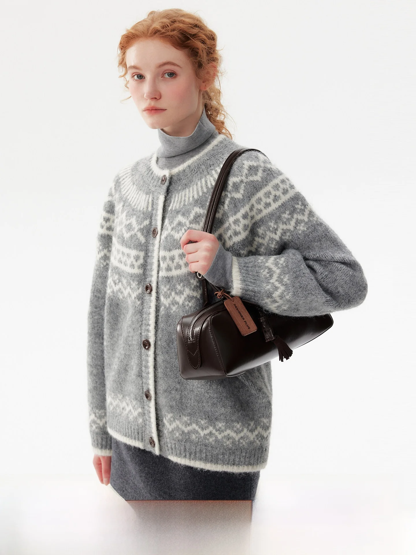 plus Size Geometric Thickened Knitted Cardigan Women's Winter Sweater Coat Casual Loose Fit Soft Polyester Blend Long Sleeve
plus Size Geometric Thickened Knitted Cardigan Women's Winter Sweater Coat Casual Loose Fit Soft Polyester Blend Long Sleeve