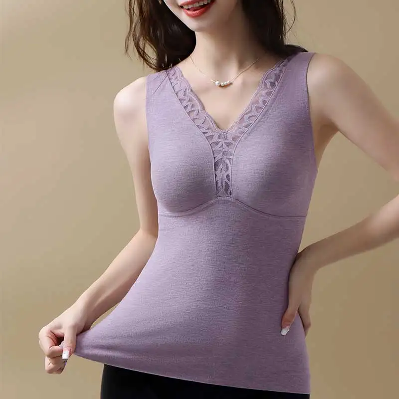 Warm Vest Women's Lace With Chest Cushion Cashmere Silk Women's Velvet With Fall And Winter Padded Underwear Sleeveless Top With
Warm Vest Women's Lace With Chest Cushion Cashmere Silk Women's Velvet With Fall And Winter Padded Underwear Sleeveless Top With