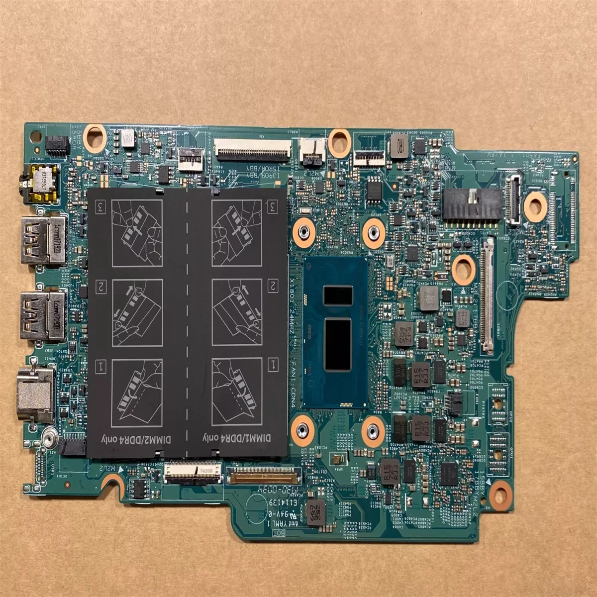 CN-0DNKMK 0DNKMK для DELL Inspiron 13 5379, материнская плата для ноутбука SR3LC I7-8550U, процессор, 100% полное тестирование
CN-0DNKMK 0DNKMK для DELL Inspiron 13 5379, материнская плата для ноутбука SR3LC I7-8550U, процессор, 100% полное тестирование