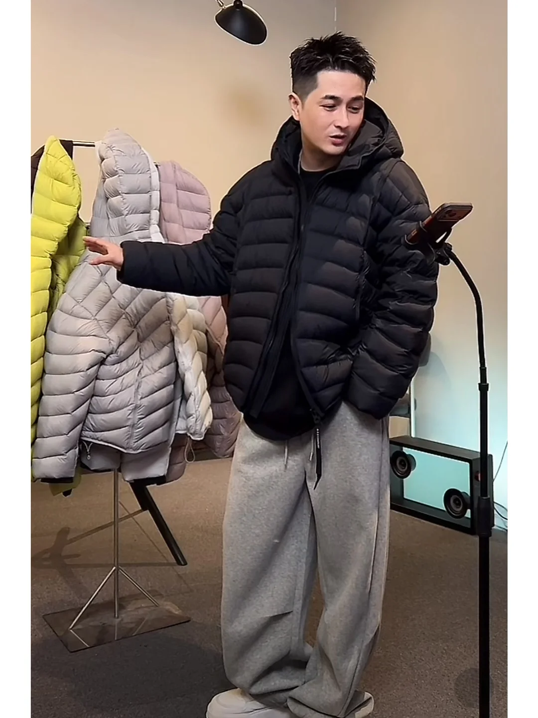 Легкая утепленная куртка-пуховик для пар, осенне-зимняя, из полиэфирного волокна, теплая, повседневная, свободного кроя, на молнии
Легкая утепленная куртка-пуховик для пар, осенне-зимняя, из полиэфирного волокна, теплая, повседневная, свободного кроя, на молнии