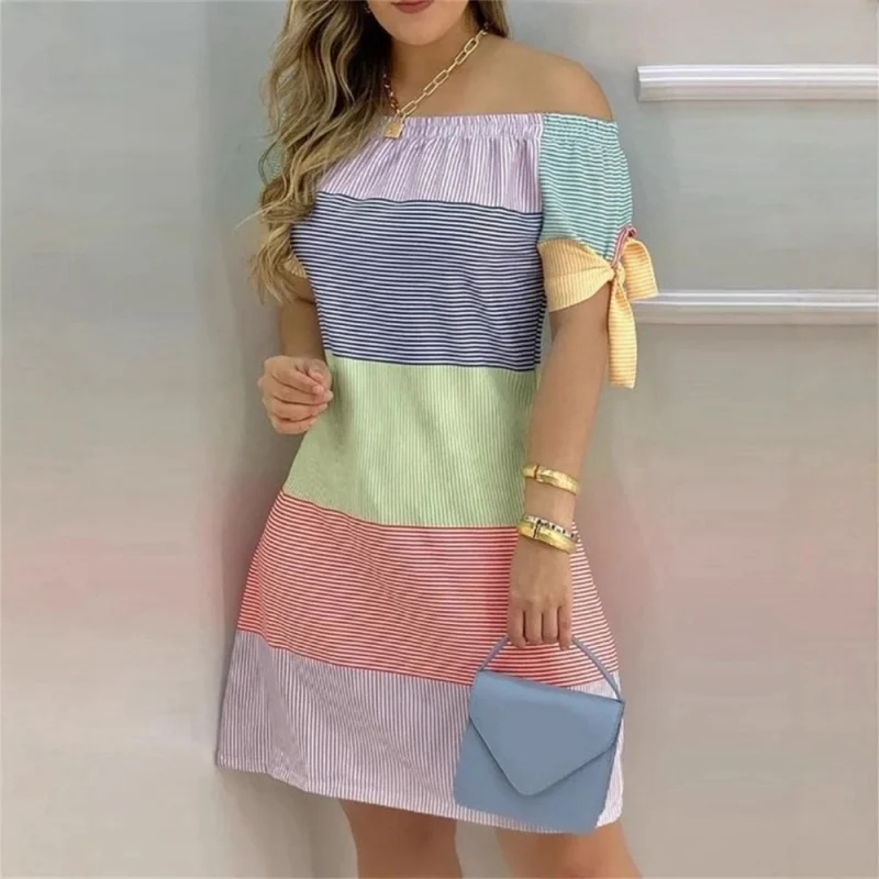 Spring Summer Women's Fashion Sexy Printed Dress Home One Shoulder Midiskirt Cuff Lace Up Color Contrast Slim Casual Dress
Spring Summer Women's Fashion Sexy Printed Dress Home One Shoulder Midiskirt Cuff Lace Up Color Contrast Slim Casual Dress
