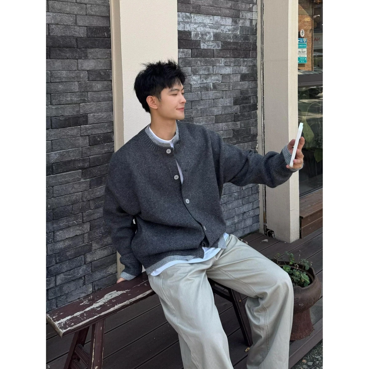 Fall Winter V-Ne Knitted Sweater Cardigan Men's Color Casual Sle Outerwear Soft Polyester Long Sve Bo Trend
Fall Winter V-Ne Knitted Sweater Cardigan Men's Color Casual Sle Outerwear Soft Polyester Long Sve Bo Trend