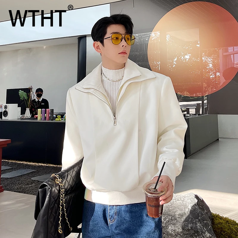 WTHT Trendy Men's Spliced Fake Two-pieve Design Loose T-shirts Fashion Zipper Lapel Long Sleeves Tops Male 2025 Autumn 2A1426
WTHT Trendy Men's Spliced Fake Two-pieve Design Loose T-shirts Fashion Zipper Lapel Long Sleeves Tops Male 2025 Autumn 2A1426