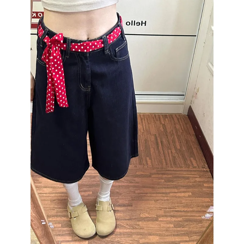 Женские джинсовые брюки-капри с высокой талией, темно-синие свободные широкие джинсы длиной до икры, осенние шорты, брюки, крутая женская нижняя часть для девочек
Женские джинсовые брюки-капри с высокой талией, темно-синие свободные широкие джинсы длиной до икры, осенние шорты, брюки, крутая женская нижняя часть для девочек