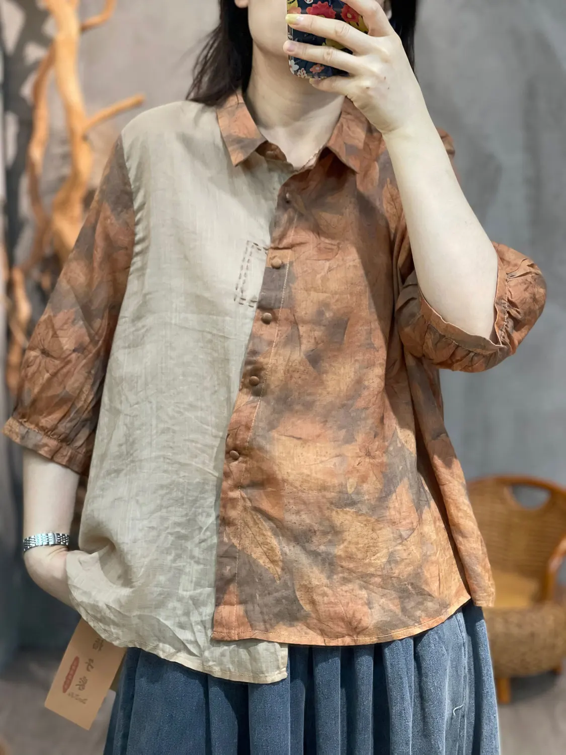 Chinese Style Printed Lapel Irregular Five-point Sleeve Shirt for Women's Summer New Cotton Linen Splicing Thin Loose Cardigan
Chinese Style Printed Lapel Irregular Five-point Sleeve Shirt for Women's Summer New Cotton Linen Splicing Thin Loose Cardigan