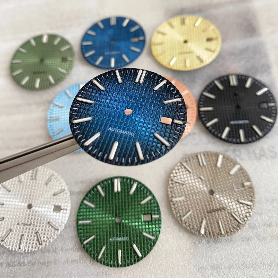 NH35 Dial 31.8mm literal modified Oak dial Silver stripe nails Green luminous Watch accessories for NH35/36 movement
NH35 Dial 31.8mm literal modified Oak dial Silver stripe nails Green luminous Watch accessories for NH35/36 movement