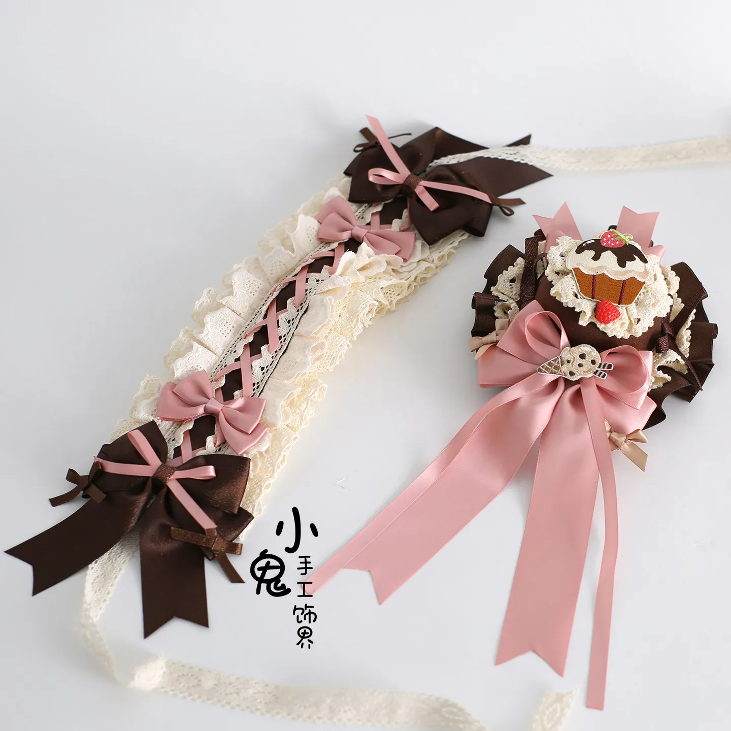 Шоколадная повязка на голову в стиле Лолита с кошачьими ушками и заколками для волос для женщин, оригинальная ручная работа, маленький головной убор в стиле Лолита в виде торта
Шоколадная повязка на голову в стиле Лолита с кошачьими ушками и заколками для волос для женщин, оригинальная ручная работа, маленький головной убор в стиле Лолита в виде торта