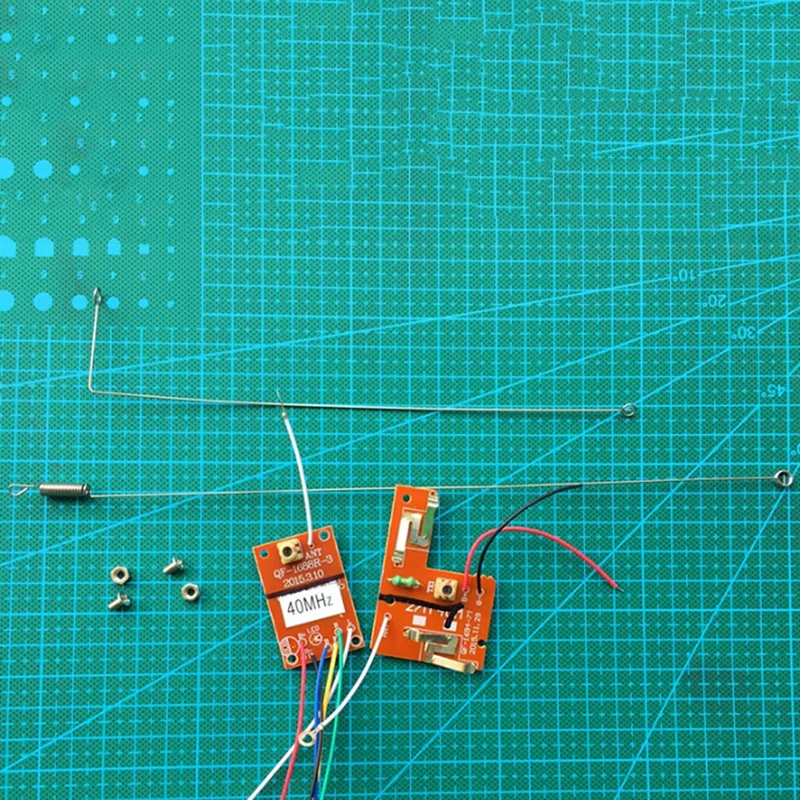 Печатная плата для дистанционного управления, 40 МГц, передатчик и приемник, радиосистема, 4,5-6 в, для игрушечного автомобиля, 18 см, 25 см, 1 комплект
Печатная плата для дистанционного управления, 40 МГц, передатчик и приемник, радиосистема, 4,5-6 в, для игрушечного автомобиля, 18 см, 25 см, 1 комплект