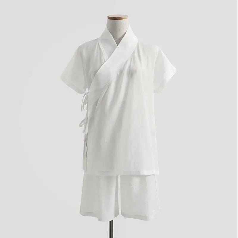 Ancient Chinese Hanfu Clothing Set with Collar Ming Dynasty Style Waist Length Face Skirt Undergarment Inner Shirt
Ancient Chinese Hanfu Clothing Set with Collar Ming Dynasty Style Waist Length Face Skirt Undergarment Inner Shirt