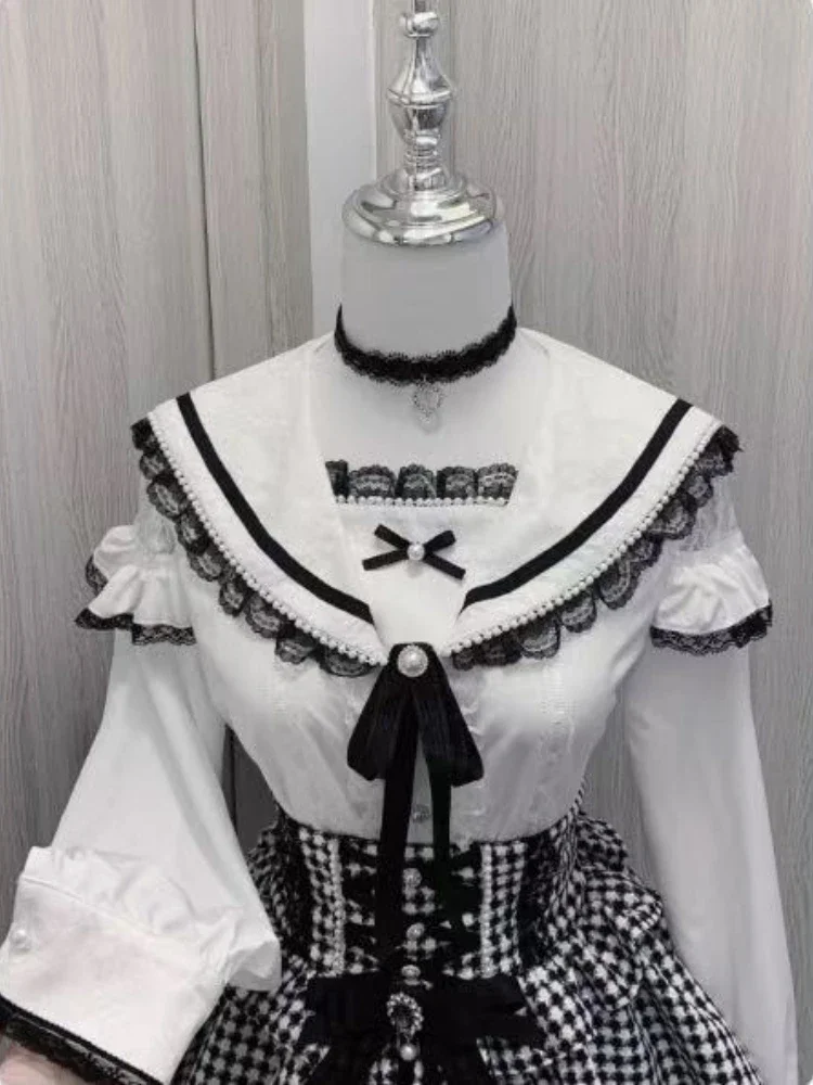 Japanese Kawaii Lolita Lace Patchwork Women Casual Blouses Harajuku Sweet Shirts JK Bow Tops & Tees 2025 Fashion New
Japanese Kawaii Lolita Lace Patchwork Women Casual Blouses Harajuku Sweet Shirts JK Bow Tops & Tees 2025 Fashion New