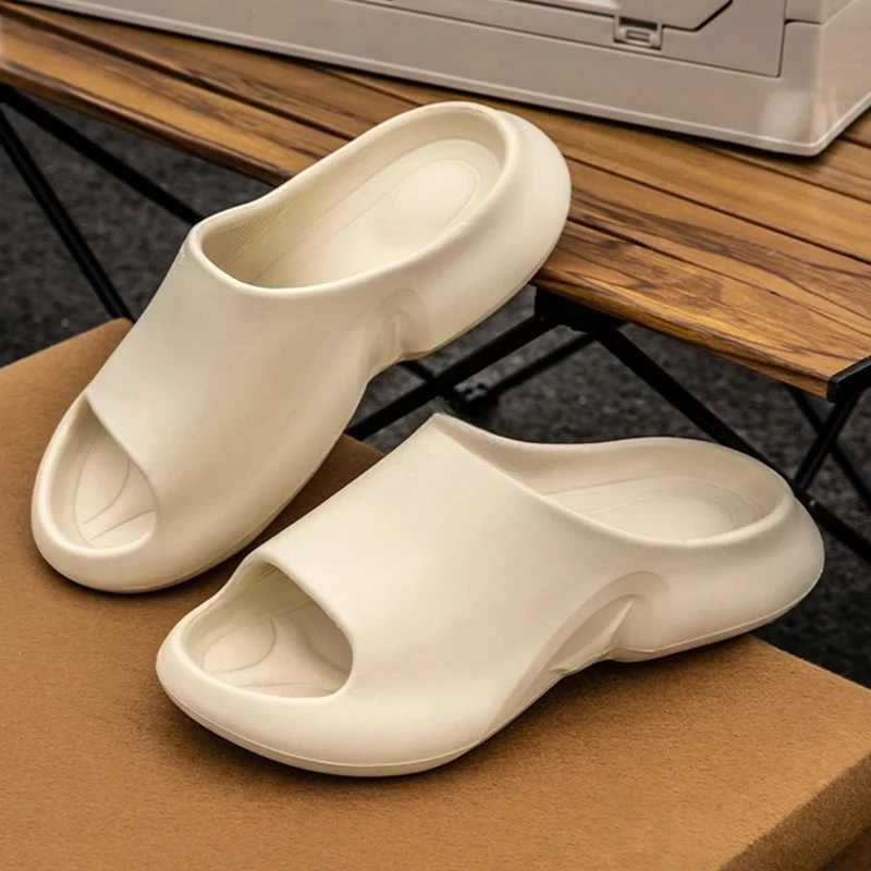 New Fashion Men's Slippers Classic Non Slip Beach travel Sandals Indoor Outdoor High Quality EVA Comfortable Couple Slides
New Fashion Men's Slippers Classic Non Slip Beach travel Sandals Indoor Outdoor High Quality EVA Comfortable Couple Slides