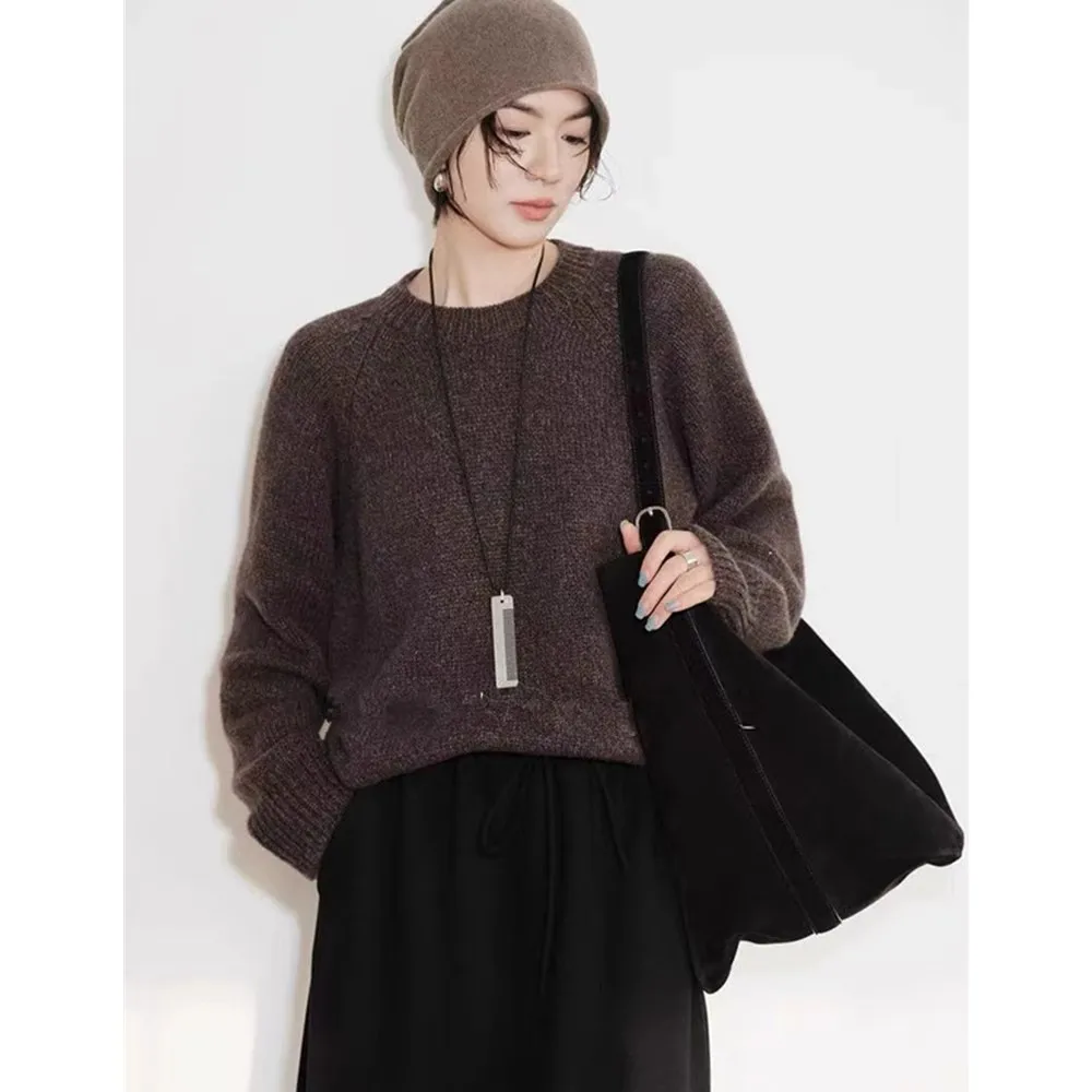 Элегантный свитер из 100% чистой шерсти с круглым вырезом, пуловер, свободный вязаный свитер для женщин, базовый слой, топ
Элегантный свитер из 100% чистой шерсти с круглым вырезом, пуловер, свободный вязаный свитер для женщин, базовый слой, топ