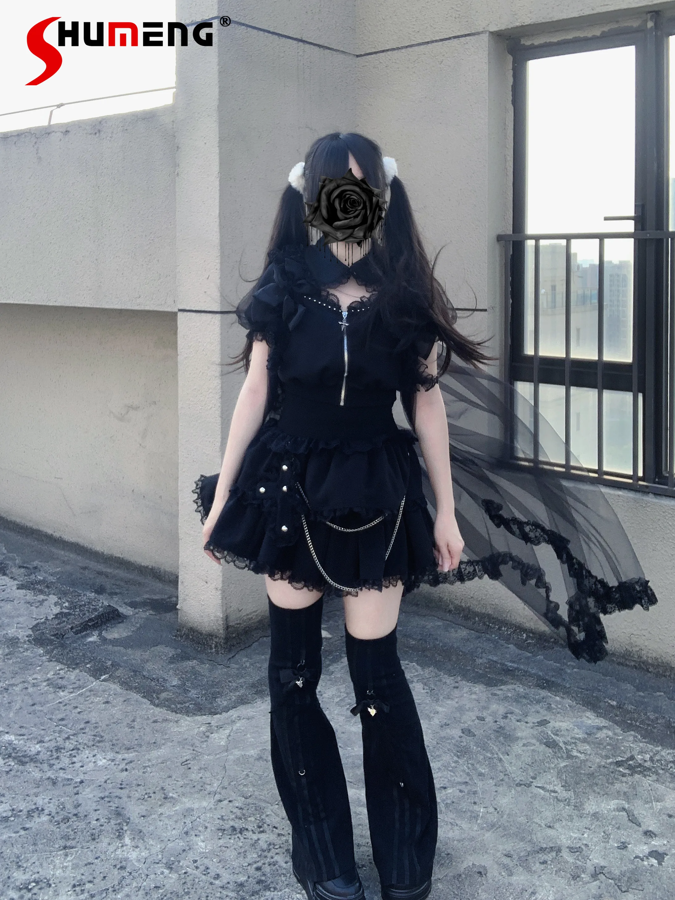 Original Japanese Mass-produced Style Subculture Sportswear Suit Gothic Cross Zipper Top Lace Splicing Short Skirt Set for Women
Original Japanese Mass-produced Style Subculture Sportswear Suit Gothic Cross Zipper Top Lace Splicing Short Skirt Set for Women