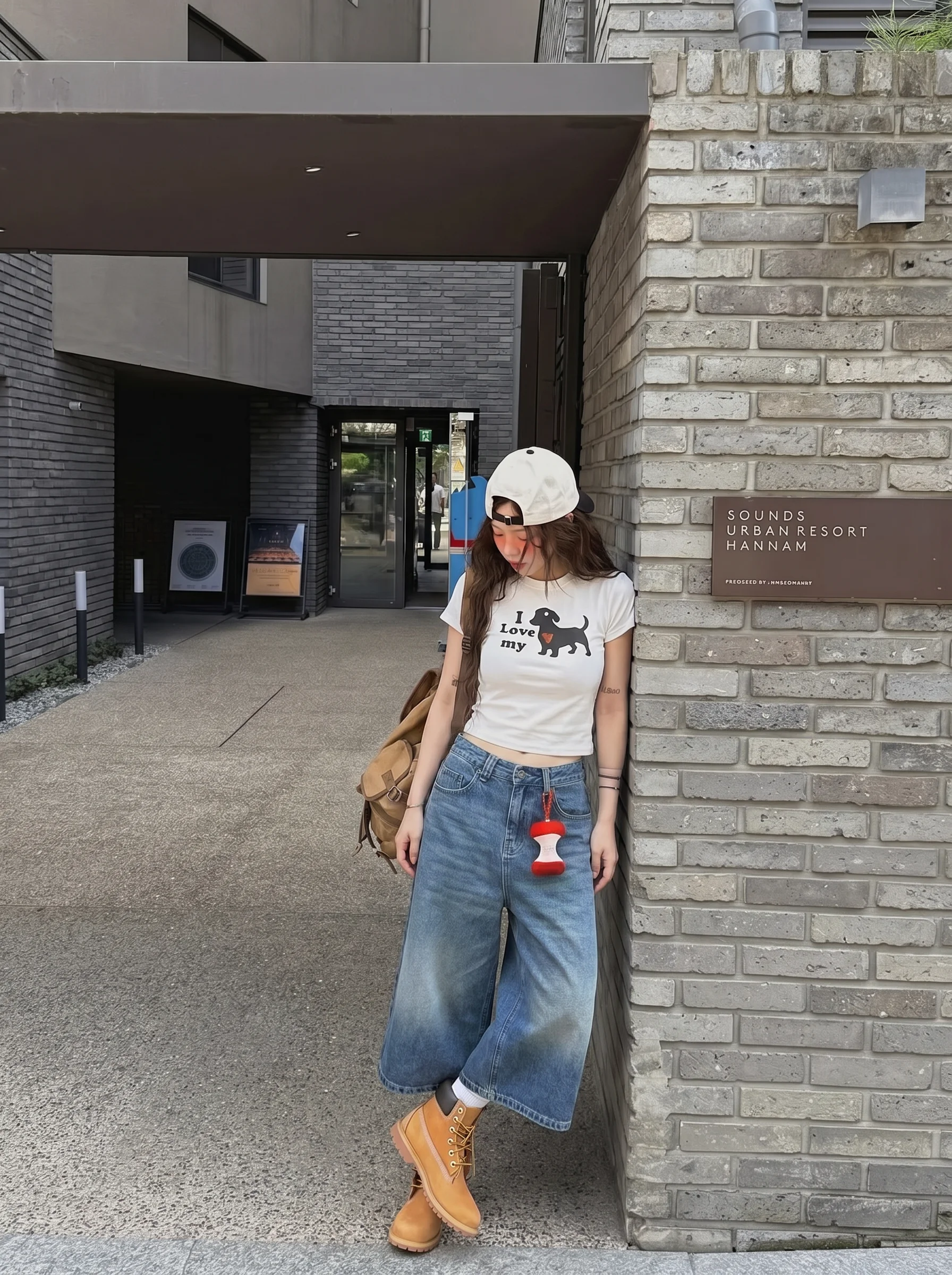 American Style Vintage High Street Five-Point Jeans Women Summer 2026 New Loose Slimming Versatile Straight Leg Wide Leg Mid-...
American Style Vintage High Street Five-Point Jeans Women Summer 2026 New Loose Slimming Versatile Straight Leg Wide Leg Mid-...