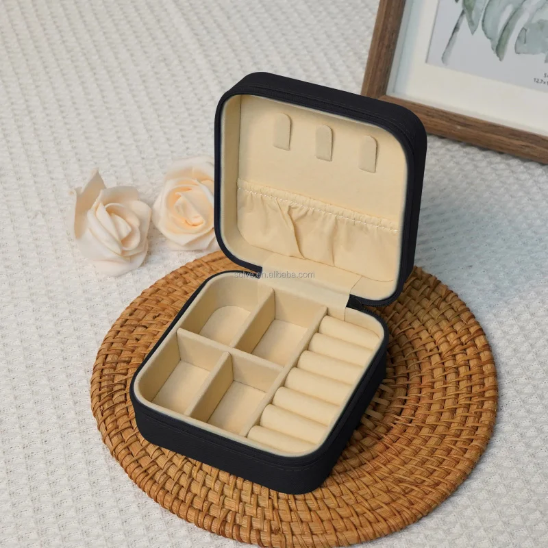 custom.2026 Newest Fashion Portable Pu Leather Travel Ziplock Jewelry Box High-end Corners Model Leather Jewellery Jewelry Organ
custom.2026 Newest Fashion Portable Pu Leather Travel Ziplock Jewelry Box High-end Corners Model Leather Jewellery Jewelry Organ