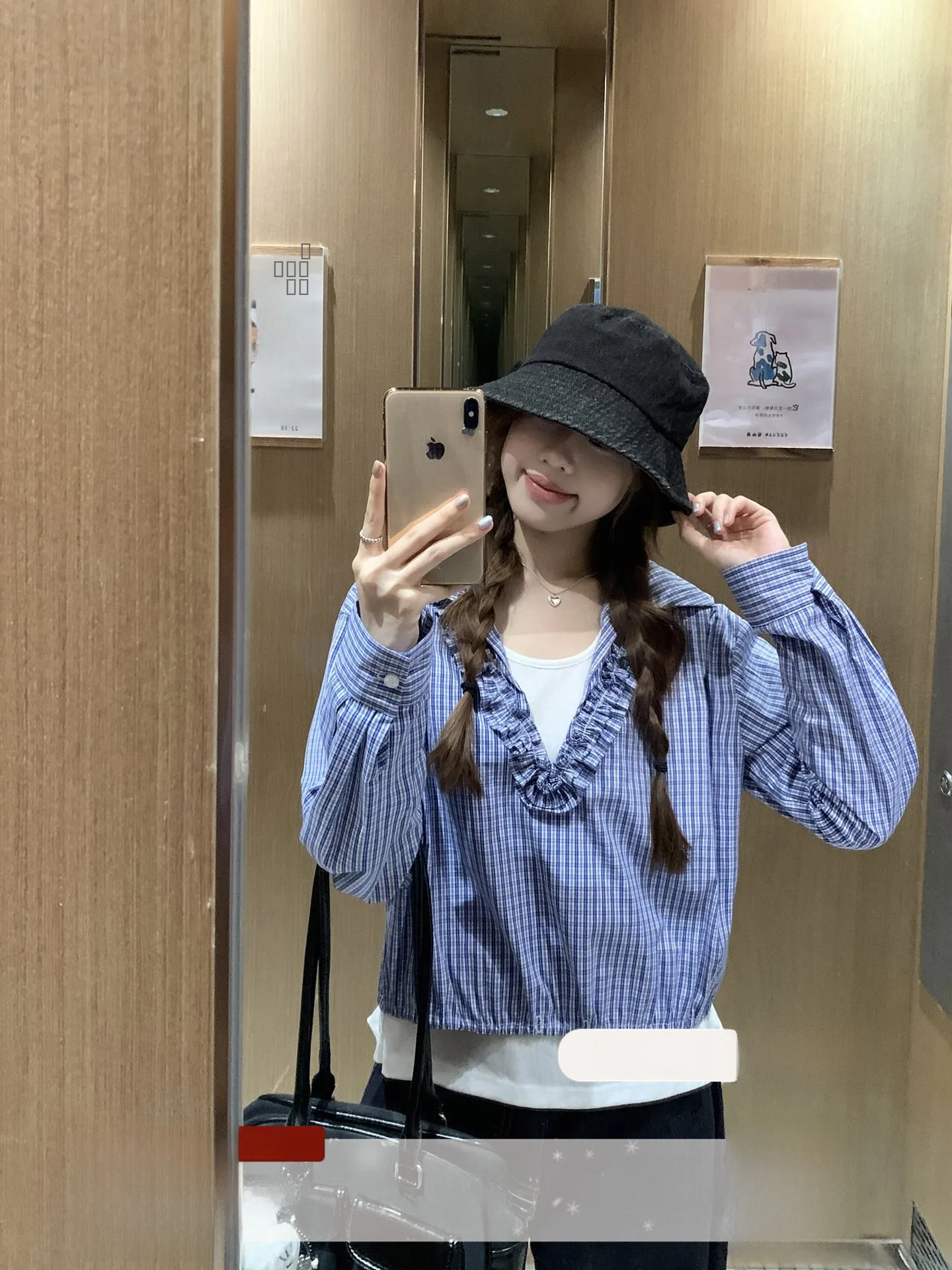 Ретро-корейский топ-двойка с V-образным вырезом, имитация двухслойного платья, женский осенний новый облегающий топ, хлопковое длинное платье-рубашка с деревянными пуговицами
Ретро-корейский топ-двойка с V-образным вырезом, имитация двухслойного платья, женский осенний новый облегающий топ, хлопковое длинное платье-рубашка с деревянными пуговицами