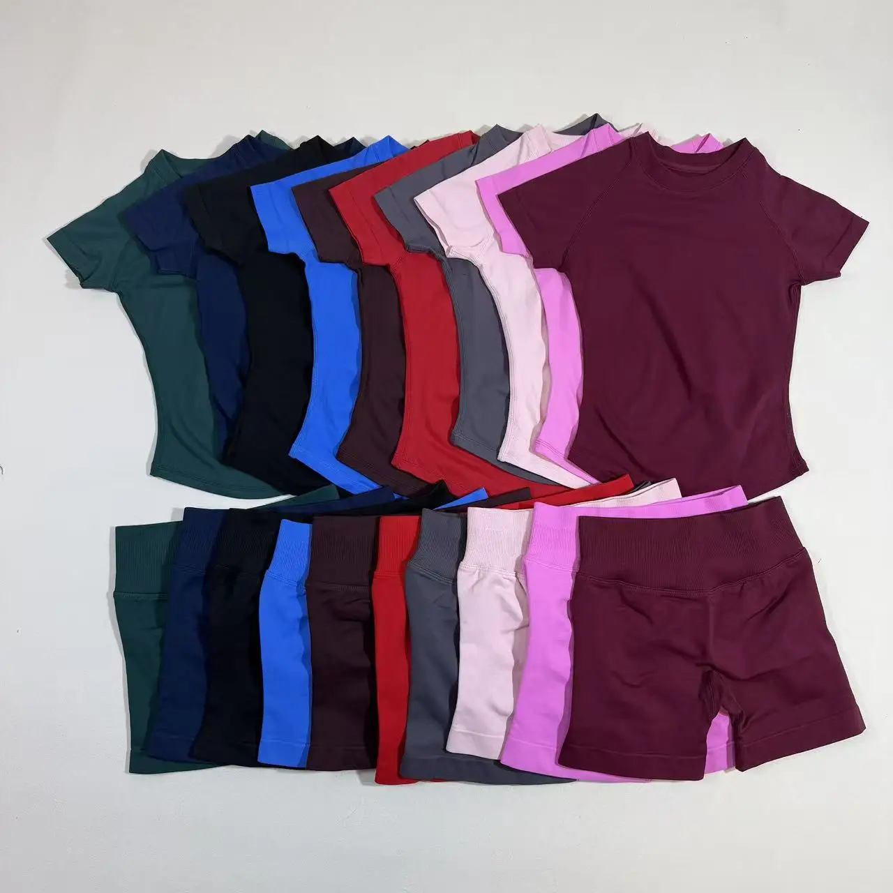 UETEEY 2 Pcs Short Sleeve Top Set Gym Set Round Neck Yoga Gym Shirt & Seamless Impact Shorts Fitness Cycling Shirts Gym Clothing
UETEEY 2 Pcs Short Sleeve Top Set Gym Set Round Neck Yoga Gym Shirt & Seamless Impact Shorts Fitness Cycling Shirts Gym Clothing