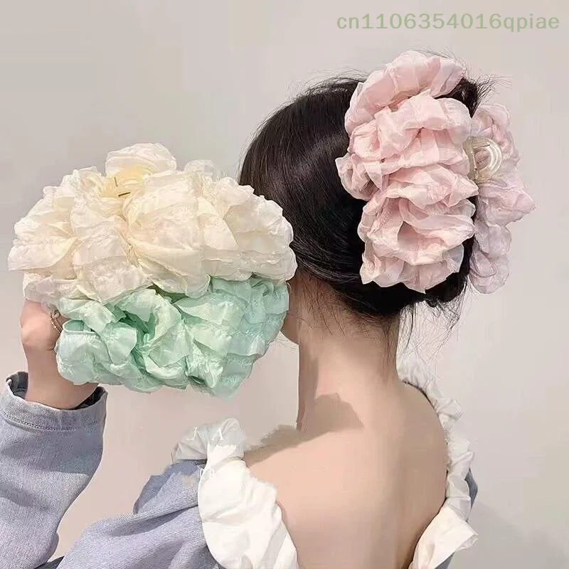 Fashionable Cloud Bubble Clip Women's Large Hair Pin Sweet And High-end Sense Back Head Shark Clip Hair Accessories Girls
Fashionable Cloud Bubble Clip Women's Large Hair Pin Sweet And High-end Sense Back Head Shark Clip Hair Accessories Girls