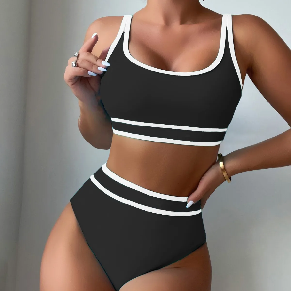 Bikini color matching solid color high waist sexy bikini split swimsuit women's 2025 new
Bikini color matching solid color high waist sexy bikini split swimsuit women's 2025 new