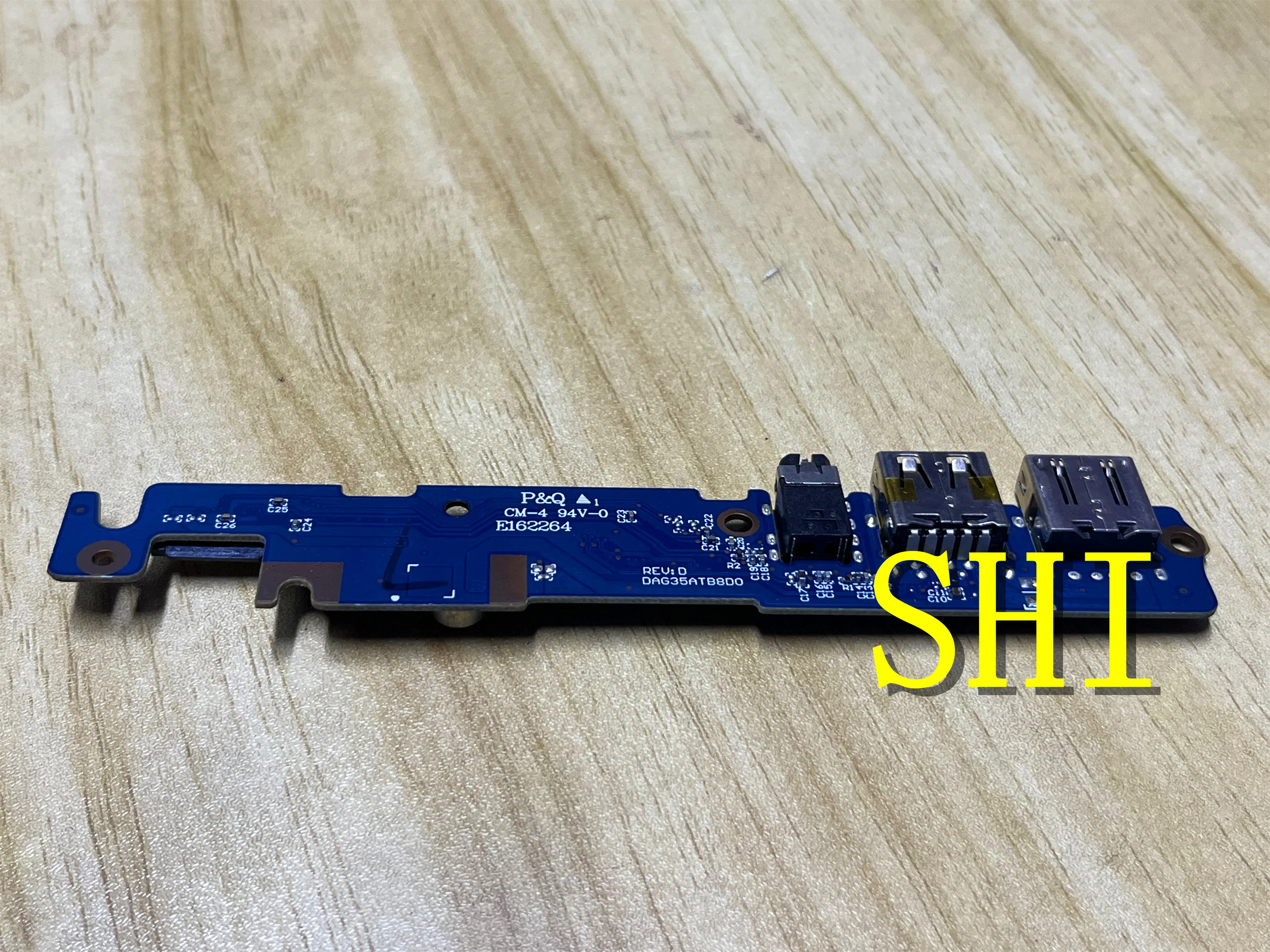 Used Laptop USB Interface Board For HP OMEN 15-AX Series USB Board Audio Board DAG35ATB8D0 USB Adapter Fully Tested
Used Laptop USB Interface Board For HP OMEN 15-AX Series USB Board Audio Board DAG35ATB8D0 USB Adapter Fully Tested