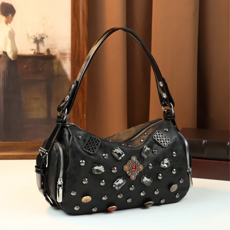 Fashionable rhinestone rivet handbag 2026 new fashionable versatile armpit dumpling bag, single shoulder crossbody bag for women
Fashionable rhinestone rivet handbag 2026 new fashionable versatile armpit dumpling bag, single shoulder crossbody bag for women