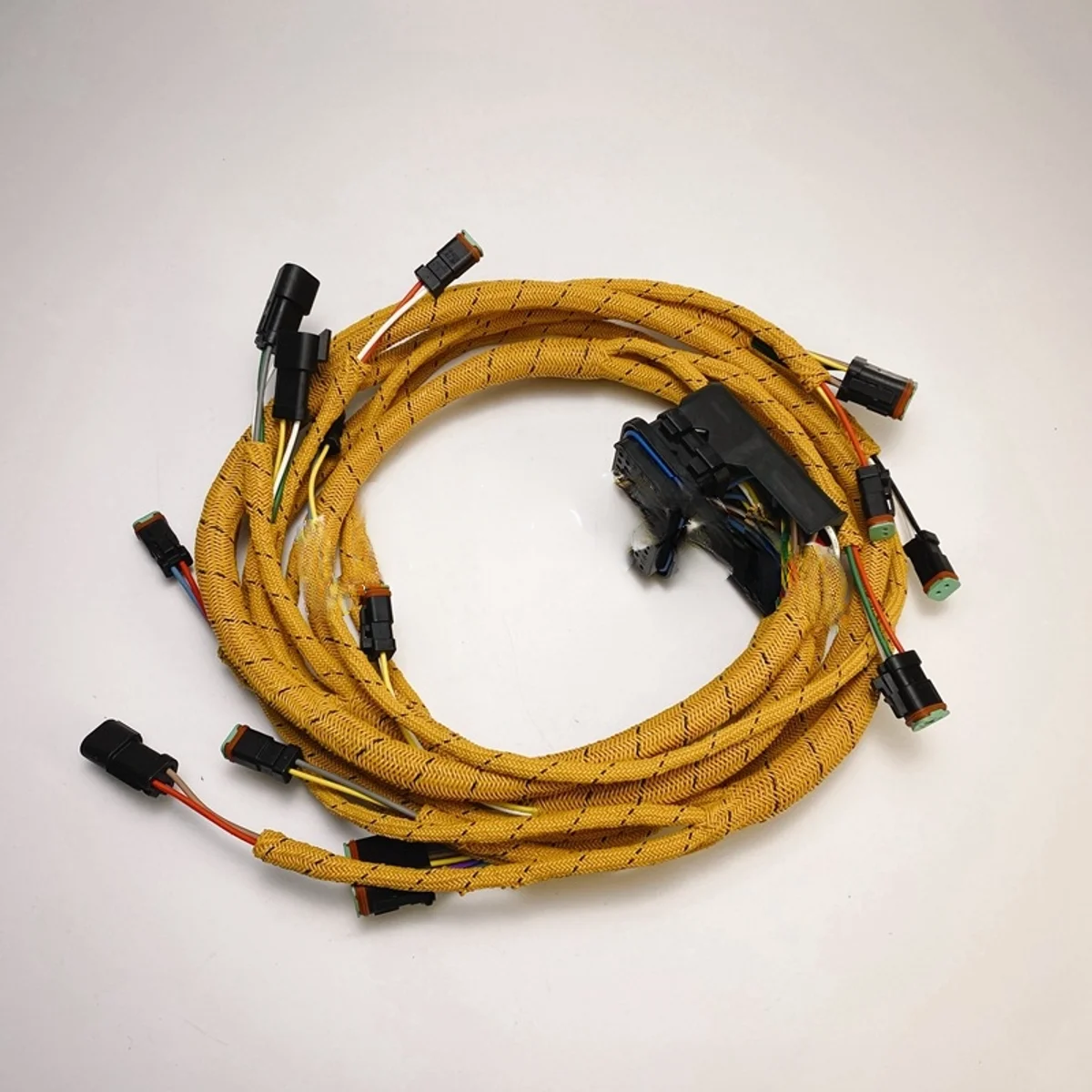 Жгут проводов двигателя 2413150 241-3150 для экскаваторов 345C 345D 349D C15 C18
Жгут проводов двигателя 2413150 241-3150 для экскаваторов 345C 345D 349D C15 C18