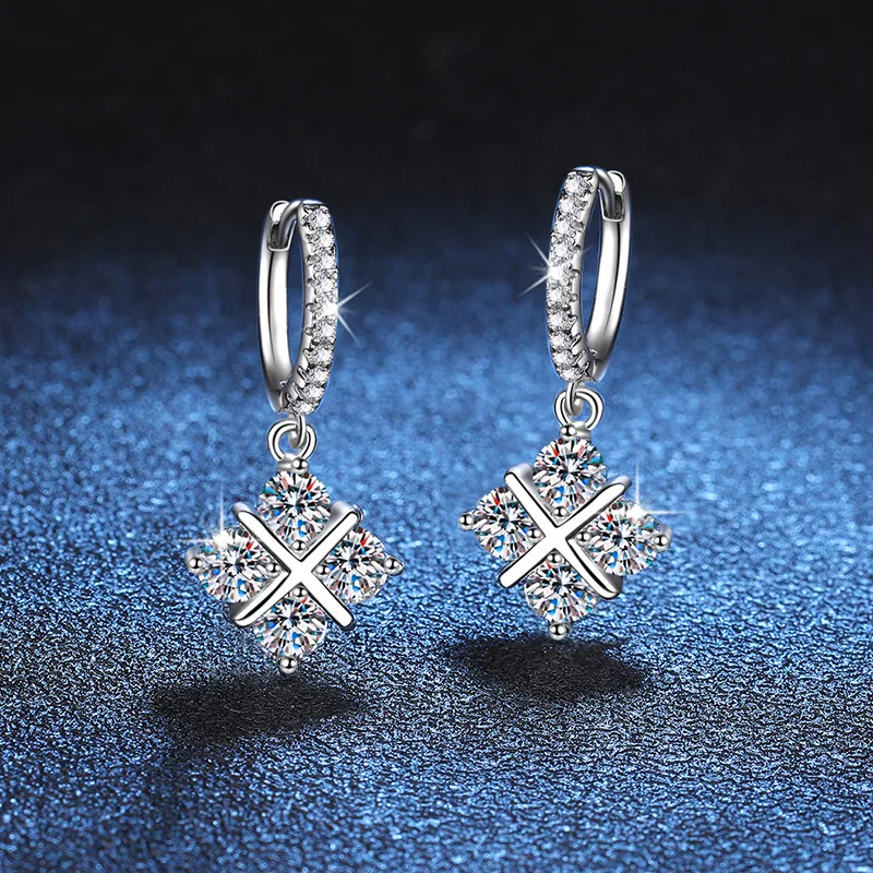 Серьги LioraGem Classic с крестообразным дизайном и муассанитами, серьги с муассанитами в стиле ловца снов, платина PT950
Серьги LioraGem Classic с крестообразным дизайном и муассанитами, серьги с муассанитами в стиле ловца снов, платина PT950