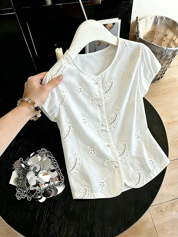 plus Size Summer New Hollow Embroidery Short Sleeve Women's Shirt Loose Slimming Versatile Top for Plump MM Commute Style
plus Size Summer New Hollow Embroidery Short Sleeve Women's Shirt Loose Slimming Versatile Top for Plump MM Commute Style
