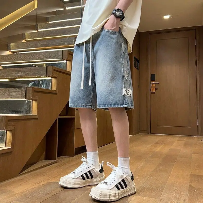 2026 Trendy Men's Washed Denim Shorts Summer Loose Fit Casual Breathable Mid Length Vintage Blue
2026 Trendy Men's Washed Denim Shorts Summer Loose Fit Casual Breathable Mid Length Vintage Blue