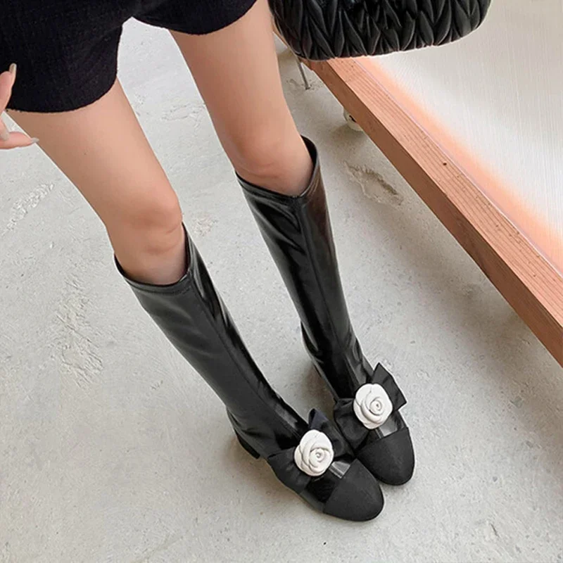 Black Round Toe Thick Heels Flowers Skinny Boots Woman Winter 2025 Apricot Mixed Colors Square Heel Rear Zipper Shoes for Women
Black Round Toe Thick Heels Flowers Skinny Boots Woman Winter 2025 Apricot Mixed Colors Square Heel Rear Zipper Shoes for Women