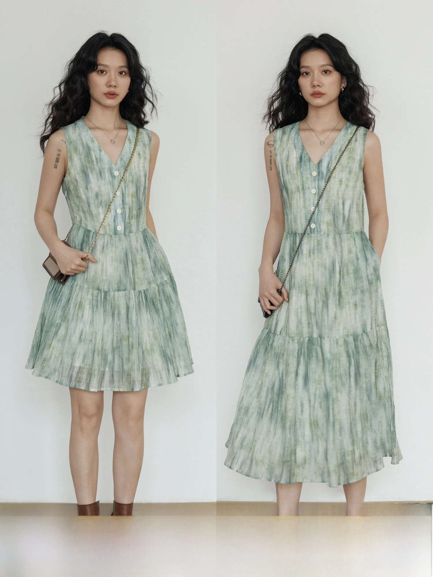 Summer Gentle Wind Slimming Dress Women's A-Line Vest Dress Holiday Long Dress Casual High Waist Ruffle Hem V-Neck
Summer Gentle Wind Slimming Dress Women's A-Line Vest Dress Holiday Long Dress Casual High Waist Ruffle Hem V-Neck