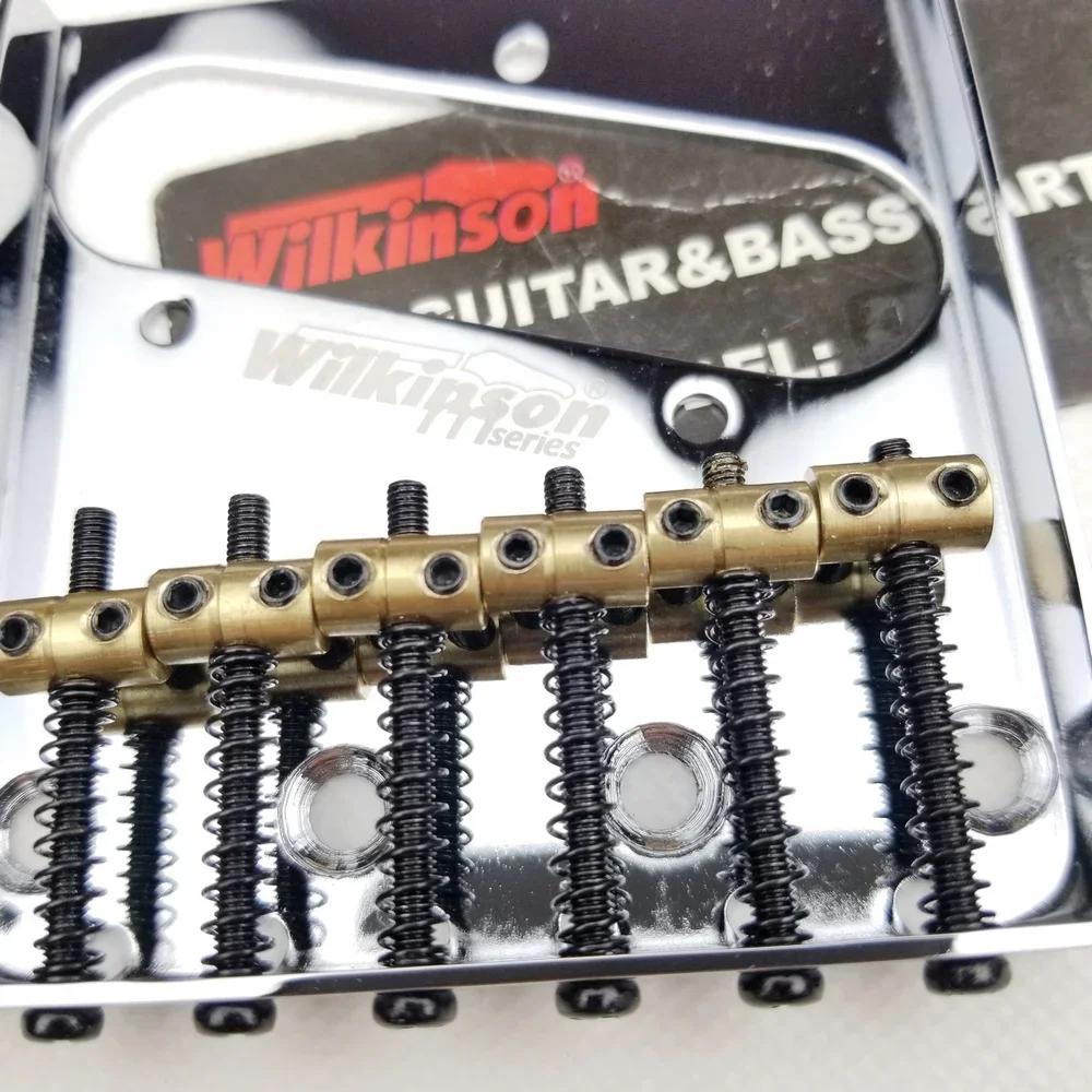 Wilkinson WOT02 Vintage Bridge for Electric Guitar Chrome Silver Brass Saddle Guitar Hardware
Wilkinson WOT02 Vintage Bridge for Electric Guitar Chrome Silver Brass Saddle Guitar Hardware