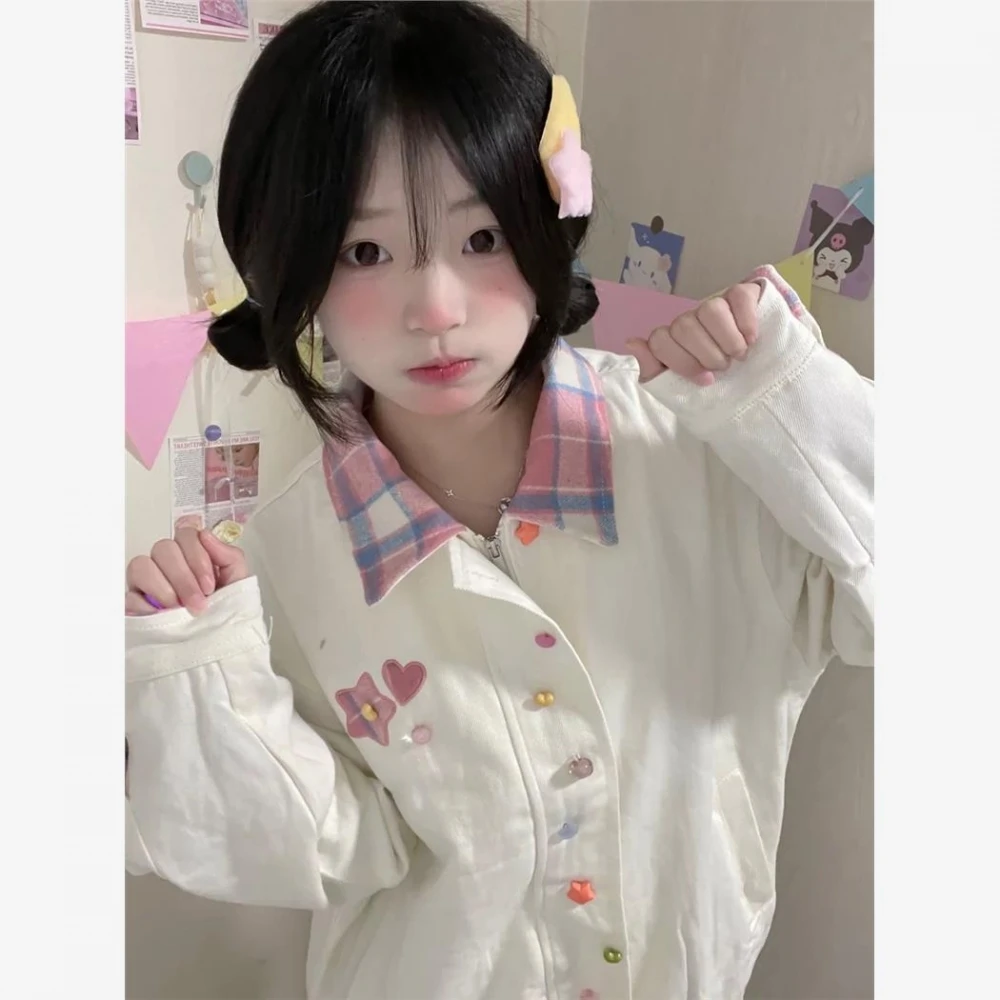 Японская рубашка с клетчатым воротником в стиле пэчворк, женская, весна-осень, маленький размер, для студенток, с радужными пуговицами, свободная, универсальная, модная
Японская рубашка с клетчатым воротником в стиле пэчворк, женская, весна-осень, маленький размер, для студенток, с радужными пуговицами, свободная, универсальная, модная