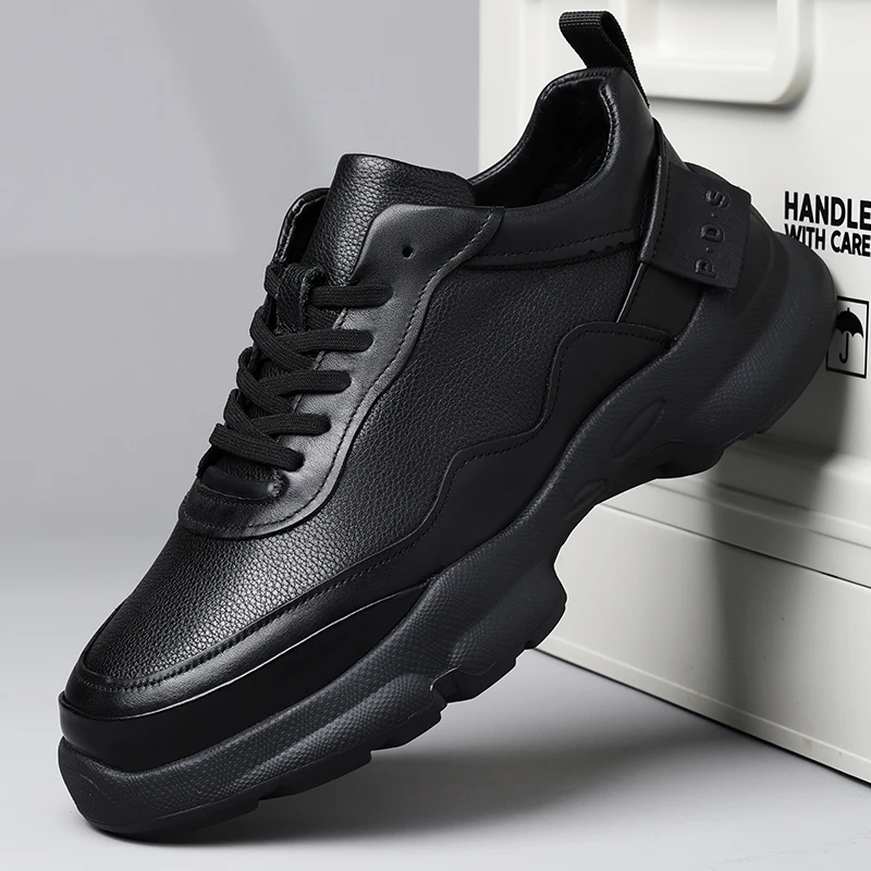 Autumn and winter new men's shoes with plush casual shoes Korean version versatile thick soled sports leather shoes 240935
Autumn and winter new men's shoes with plush casual shoes Korean version versatile thick soled sports leather shoes 240935