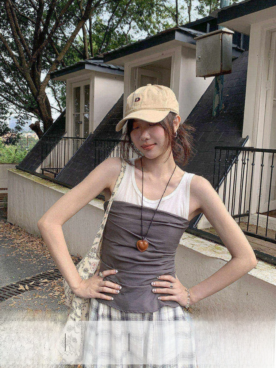 Linyunyun White Vest Deep Grey Tube Top Women's Summer Unique Outfit Two-Piece Set Slim Fit Short Length Color
Linyunyun White Vest Deep Grey Tube Top Women's Summer Unique Outfit Two-Piece Set Slim Fit Short Length Color