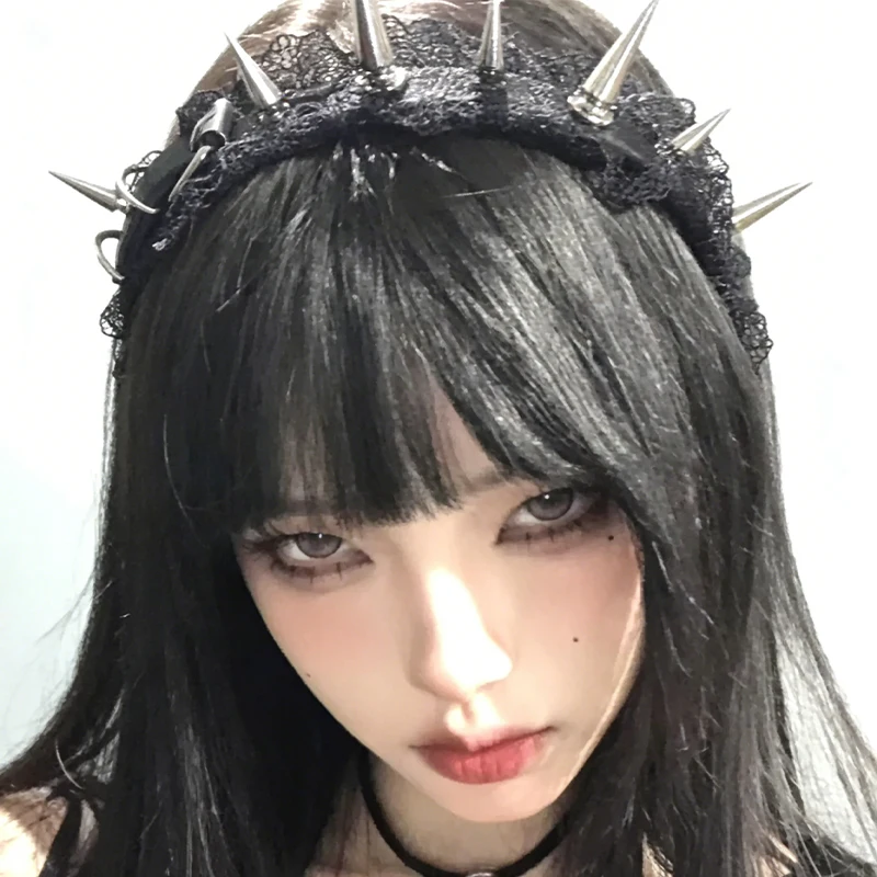 Vintage Punk Black Lace Headband PU Leather Rivet Women's Cosplay Headdress Hair Accessories Gothic Dark Headdress Party Decor
Vintage Punk Black Lace Headband PU Leather Rivet Women's Cosplay Headdress Hair Accessories Gothic Dark Headdress Party Decor