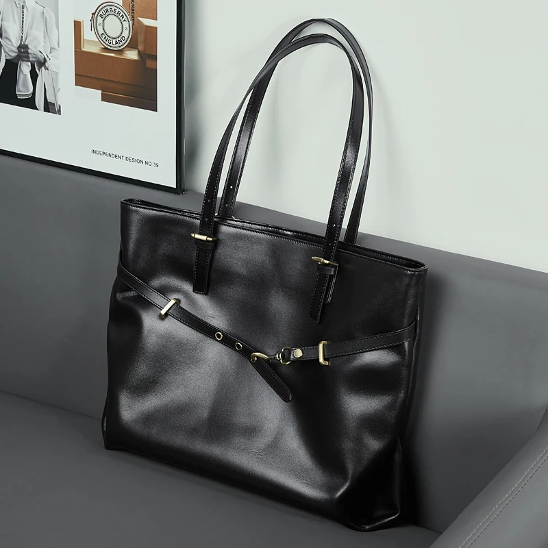 Hifashion Ретро коровья натуральная кожа большие сумки на плечо для женщин 2025 Роскошные дизайнерские рабочие сумки для покупок дорожные женские сумки
Hifashion Ретро коровья натуральная кожа большие сумки на плечо для женщин 2025 Роскошные дизайнерские рабочие сумки для покупок дорожные женские сумки