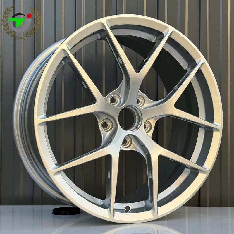 For Alloy Forged Wheels 18 19 20 21 22 23 Inch Car Wheels Rims for F30 M2 F87 CorollaLuxury high-end customization
For Alloy Forged Wheels 18 19 20 21 22 23 Inch Car Wheels Rims for F30 M2 F87 CorollaLuxury high-end customization
