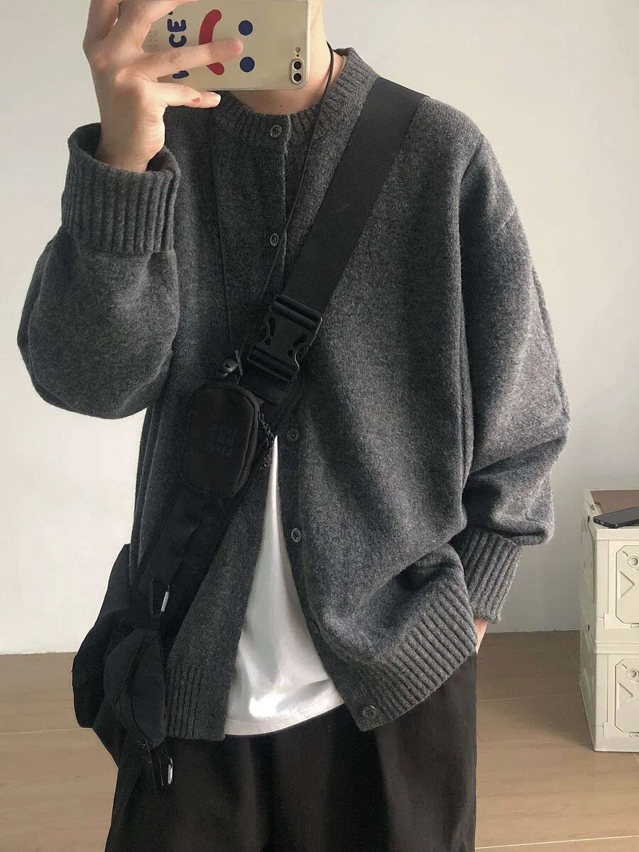 RICHMAN Men's ey Loose Fit round Ne Knitwear Cardigan Casual Polyester Fiber Japanese Sle Warmth Autumn Winter Faion
RICHMAN Men's ey Loose Fit round Ne Knitwear Cardigan Casual Polyester Fiber Japanese Sle Warmth Autumn Winter Faion
