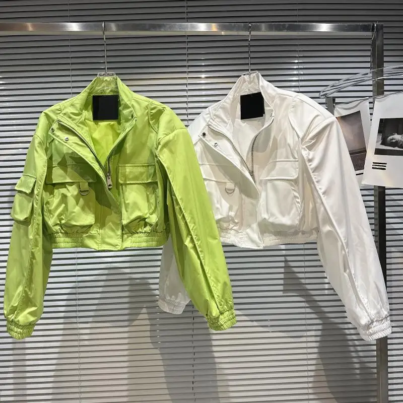 Trendy 2025 Fall Street Style Short Jacket Women Stand Collar Colorful Coat with Pockets
Trendy 2025 Fall Street Style Short Jacket Women Stand Collar Colorful Coat with Pockets