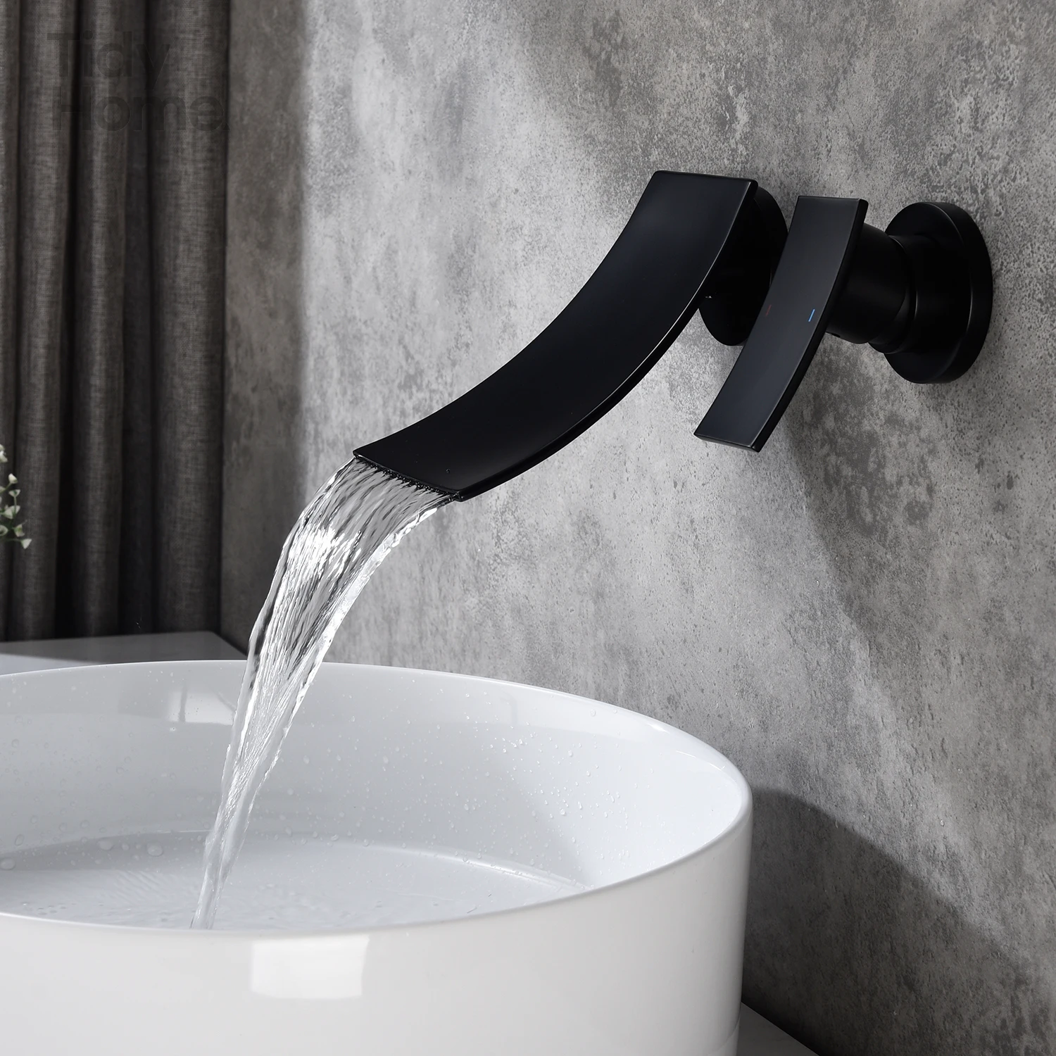 Wall Mounted Waterfall Basin Faucet Chrome/Black Bronze washbasin faucet crane Dual Holes Hot Cold Water Sink Mixer Tap
Wall Mounted Waterfall Basin Faucet Chrome/Black Bronze washbasin faucet crane Dual Holes Hot Cold Water Sink Mixer Tap