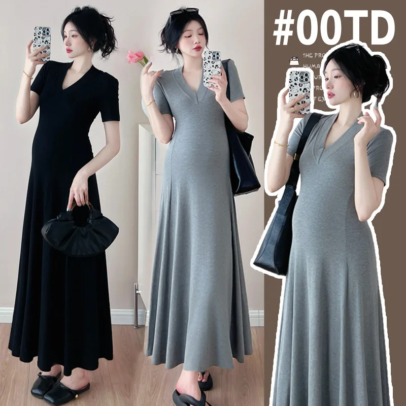 Pregnant Women's Clothing 2025 Summer New Large Commuting Short Sleeved Knitted Long Skirt Slim Fit Dress
Pregnant Women's Clothing 2025 Summer New Large Commuting Short Sleeved Knitted Long Skirt Slim Fit Dress